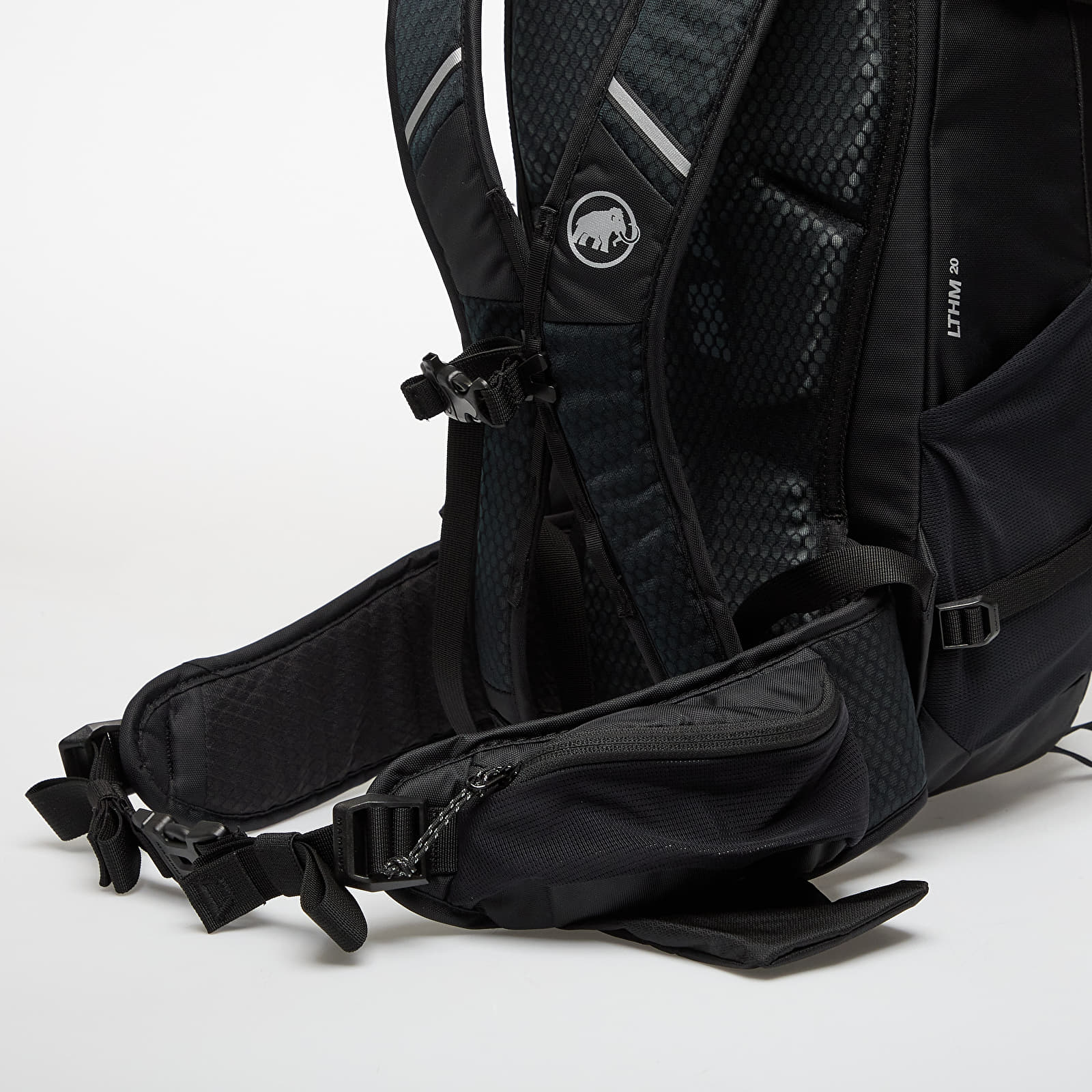 Pánske batohy Mammut Lithium 20 Black