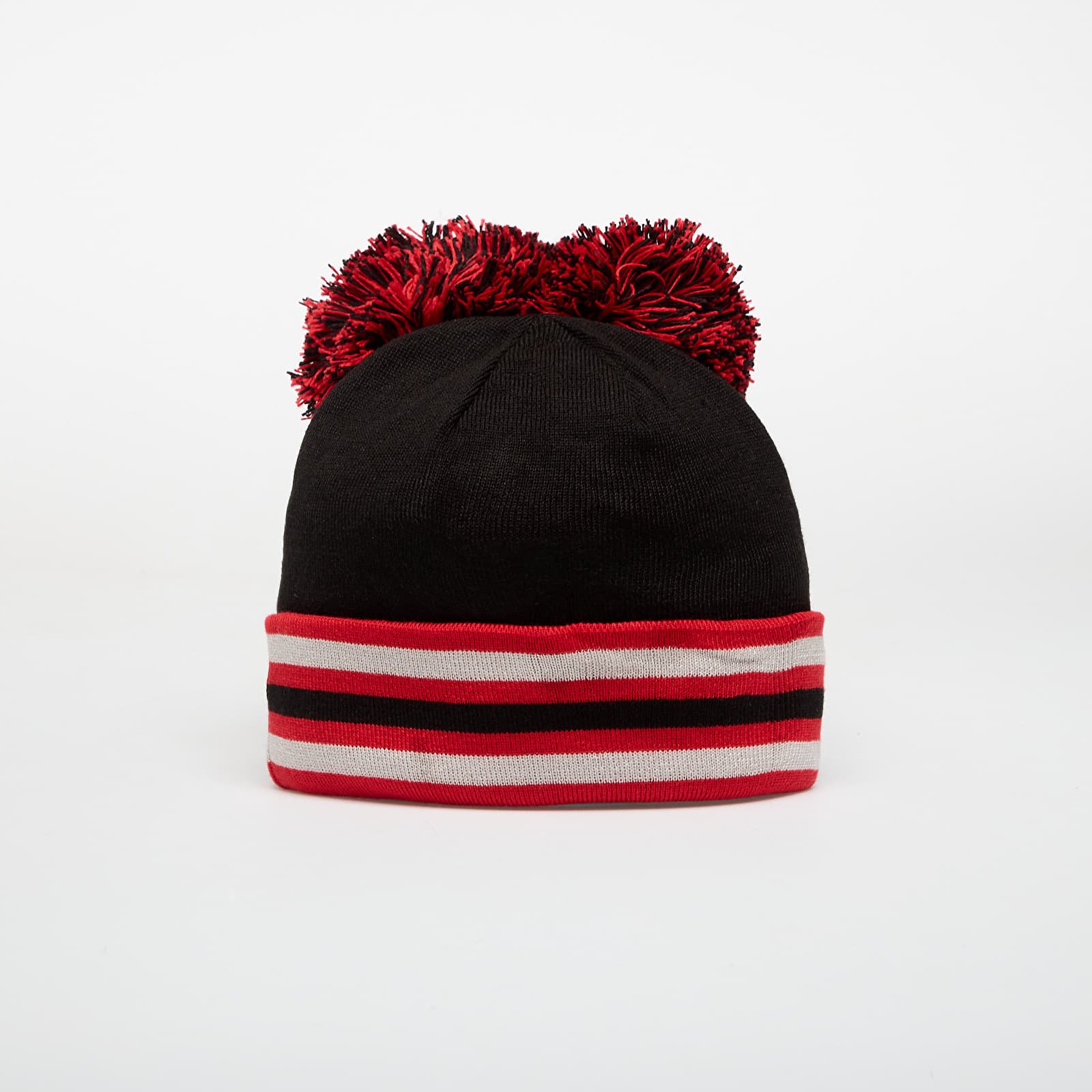 Hüte für Männer adidas x AVAVAV Pom Pom Beanie Black/ Better Scarlet