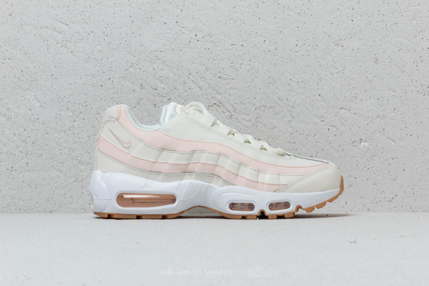 Nike air max 95 sail guava ice gum online