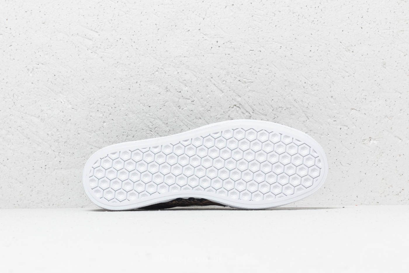 Moški čevlji adidas 3MC Core Black/ Brown/ Night Cargo