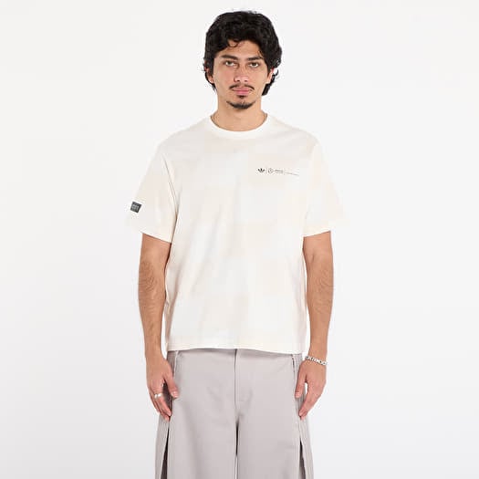 Tričko adidas x Bad Bunny x Mercedes - AMG Petronas Formula One Team Racing Tee Core White/ Core White