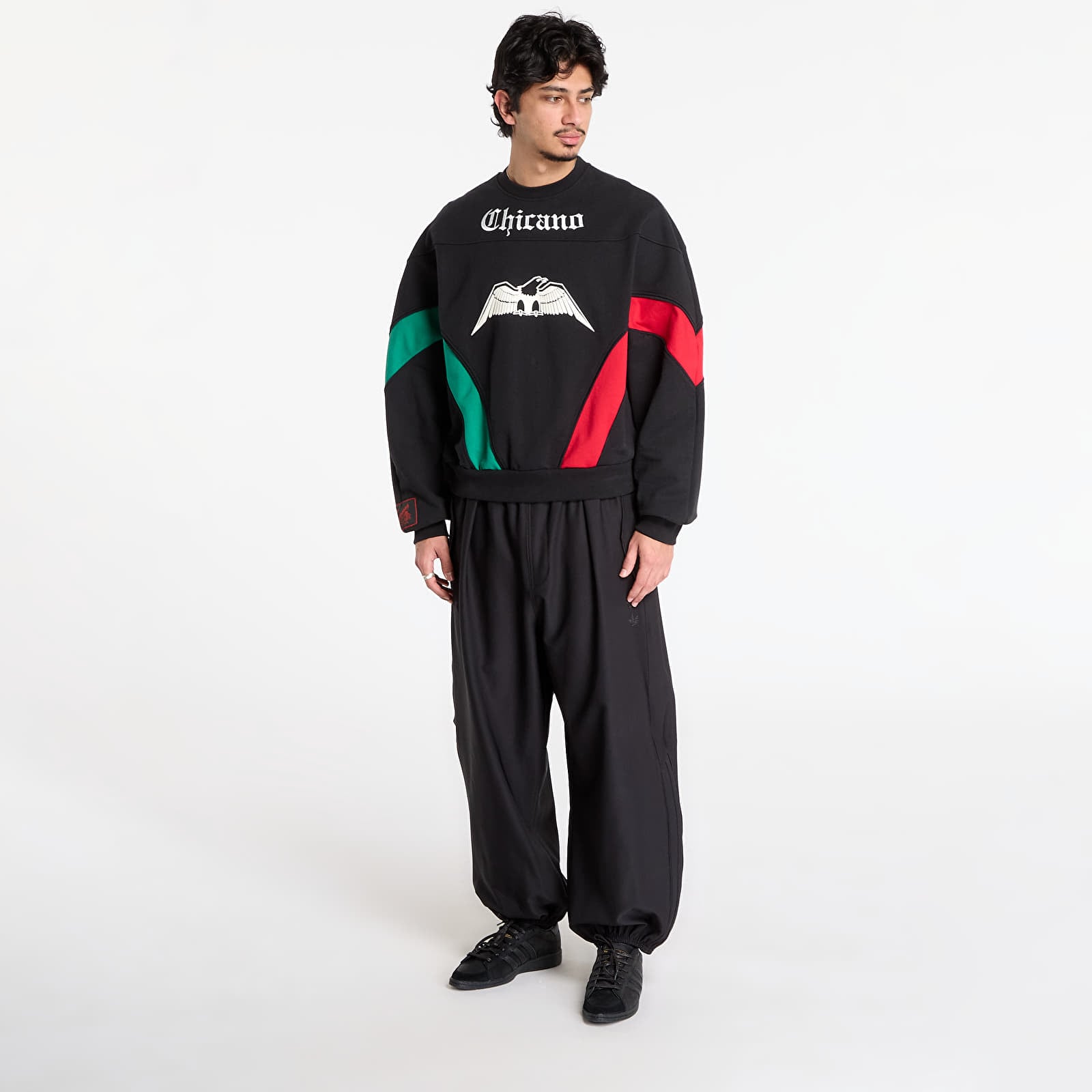 Mikinas ar kapuci un sporta krekli adidas x Willy Chavarria Bball Crewneck Black