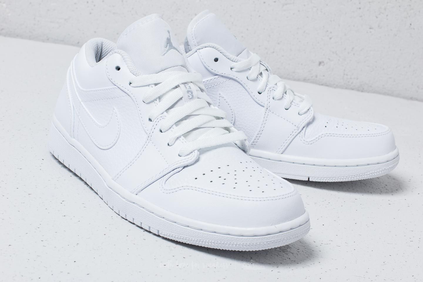 Jordan 1 white platinum outlet