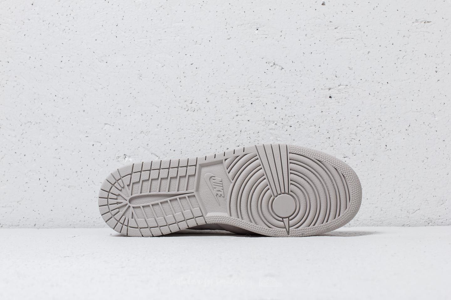 Damesko Air Jordan 1 Rebel XX WMNS Moon Particle/ Moon Particle
