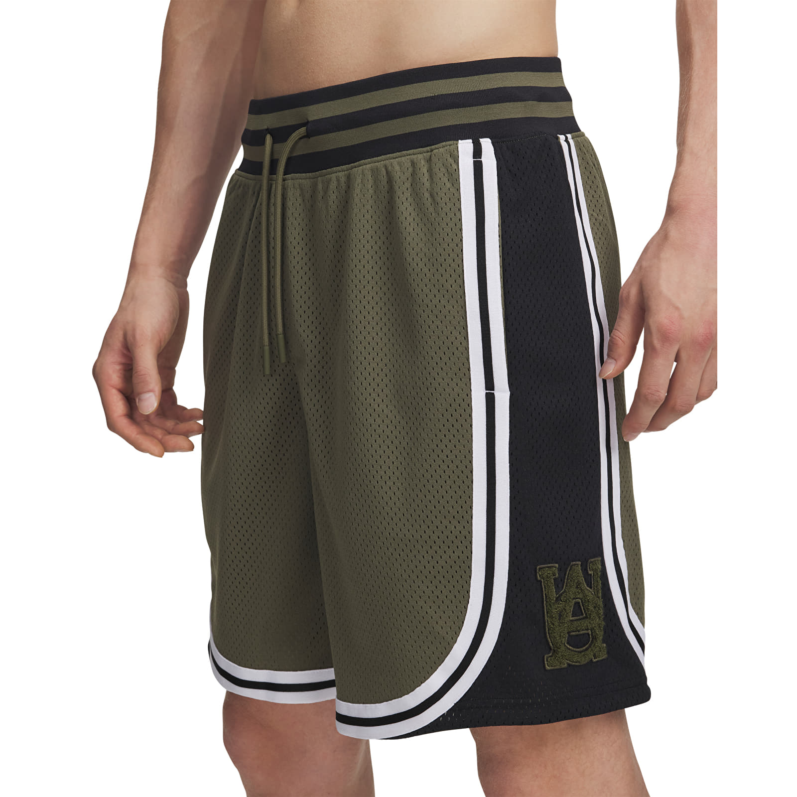 Men's shorts Under Armour M Courtside Short Green