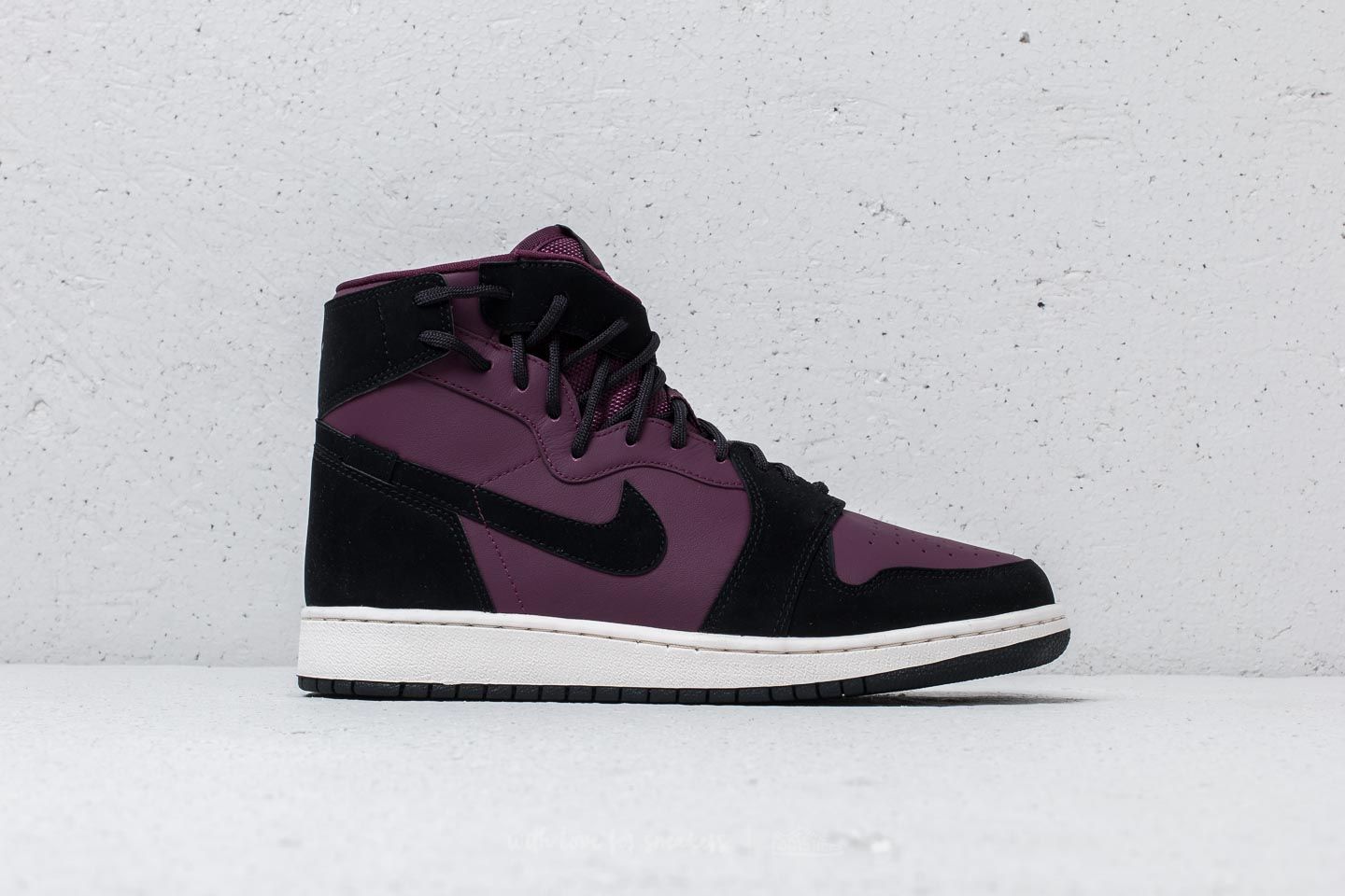 Wmns air jordan 1 rebel on sale