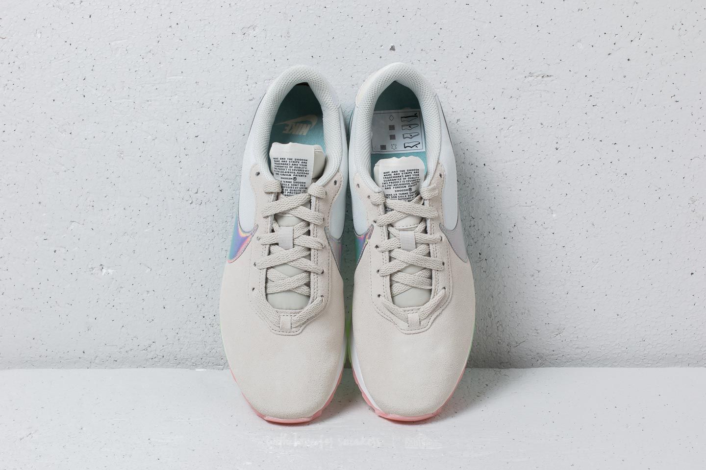 Nike wmns pre love ox rainbow sale
