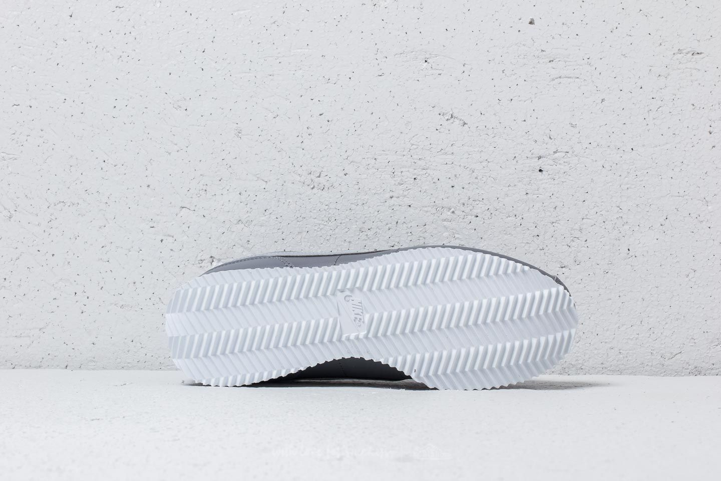 Damen Sneaker und Schuhe Nike Cortez Basic SL (GS) Gunsmoke/ Gunsmoke-White