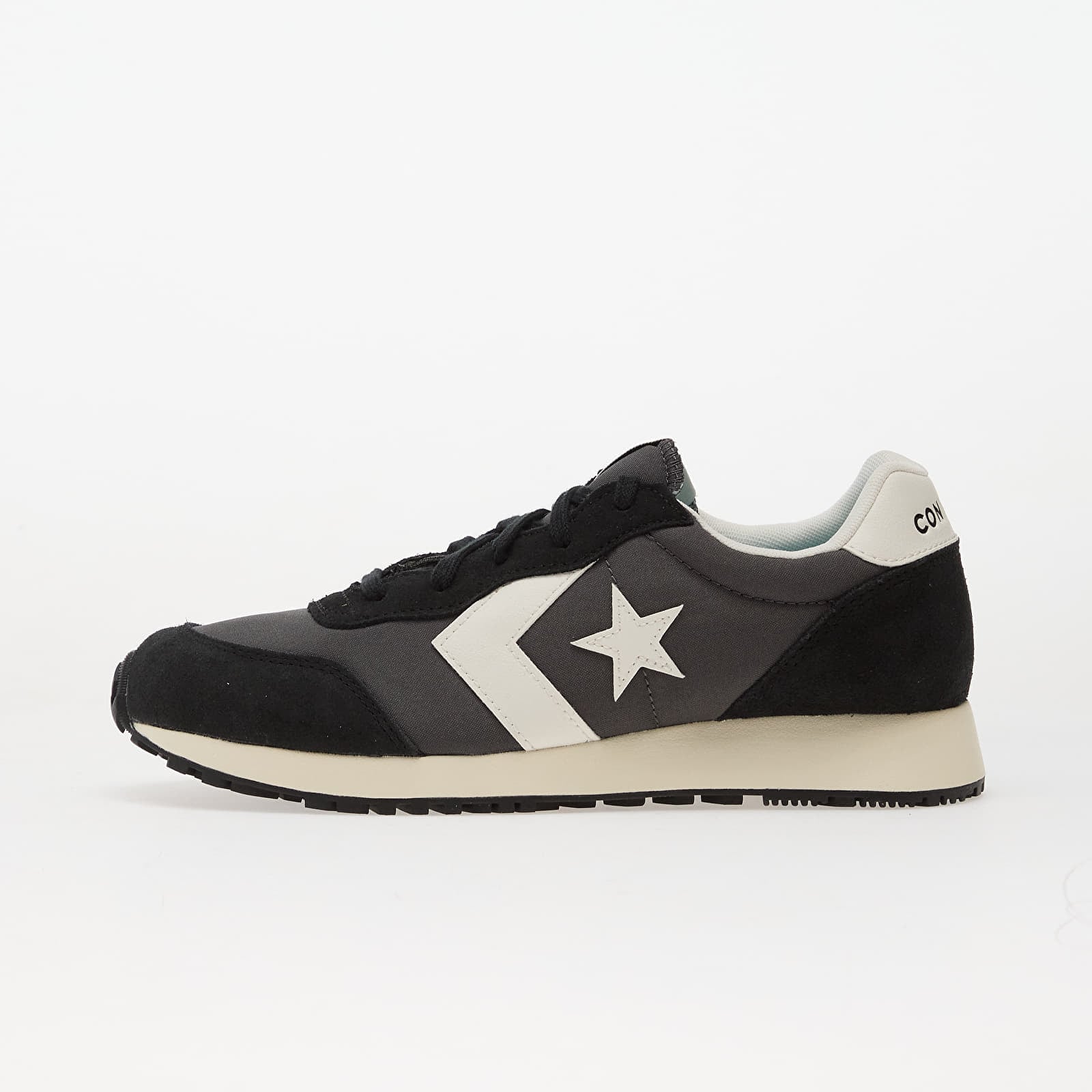 Levně Tenisky Converse Omega Trainer Ox Black