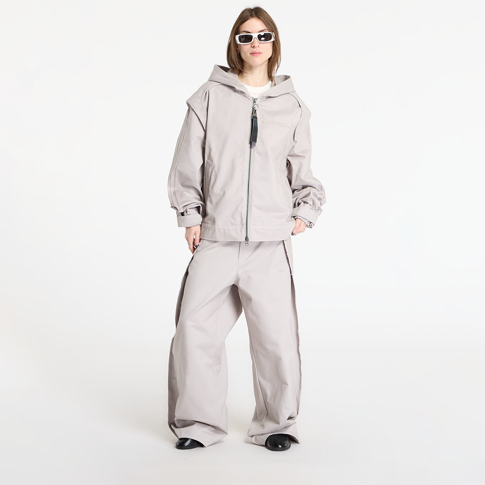 Jakne  adidas x Bad Bunny x Mercedes - AMG Petronas Formula One Team Racing Zip Up Jacket UNISEX Clear Granite