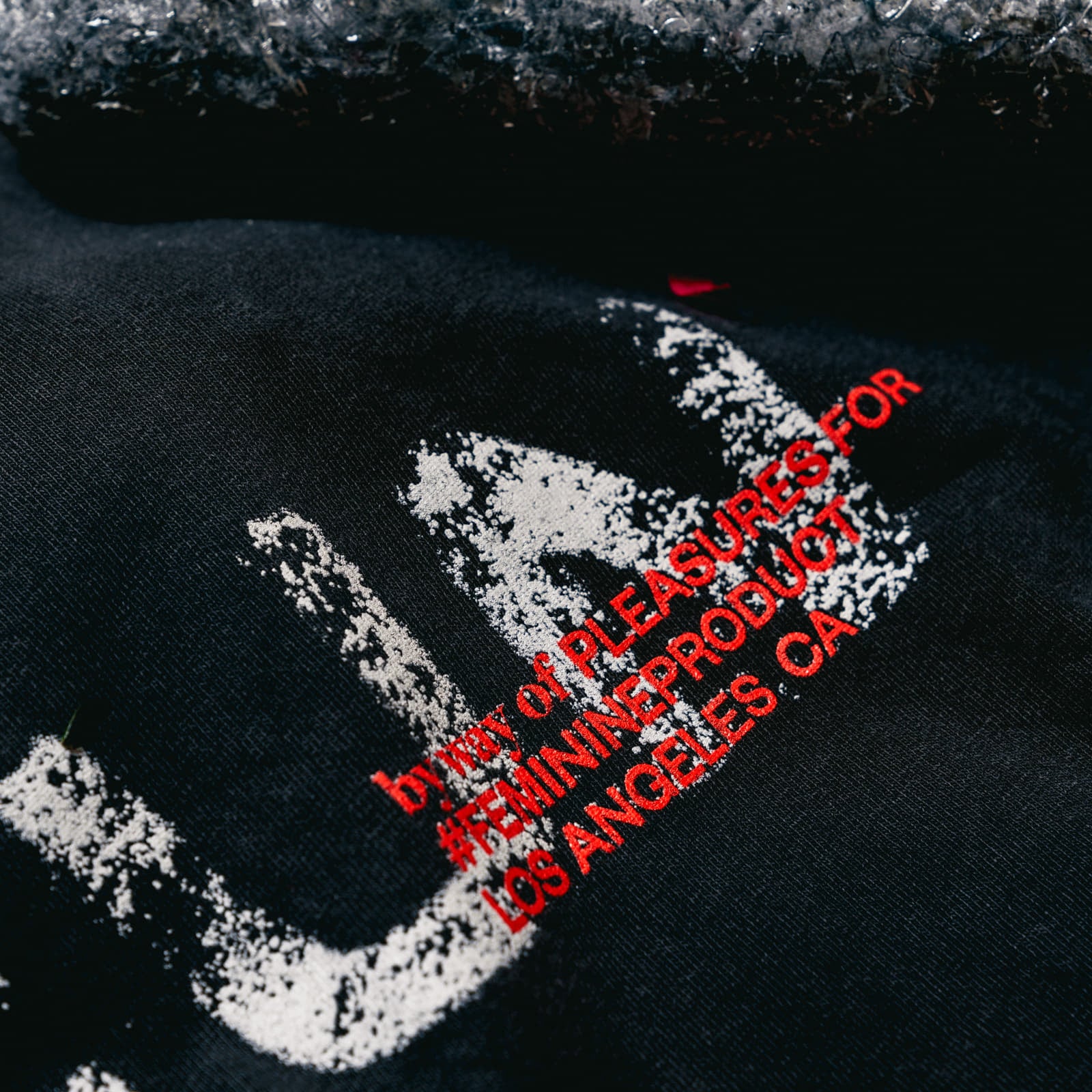 Футболки PLEASURES x FOOTSHOP EXCLUSIVE - G.I.A.G. T-Shirt Black