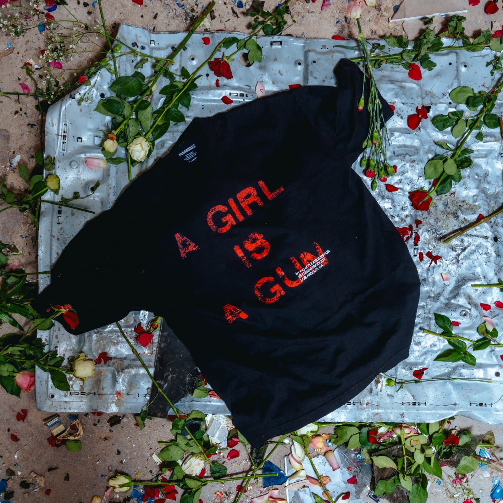 Футболки PLEASURES x FOOTSHOP EXCLUSIVE - G.I.A.G. T-Shirt Black