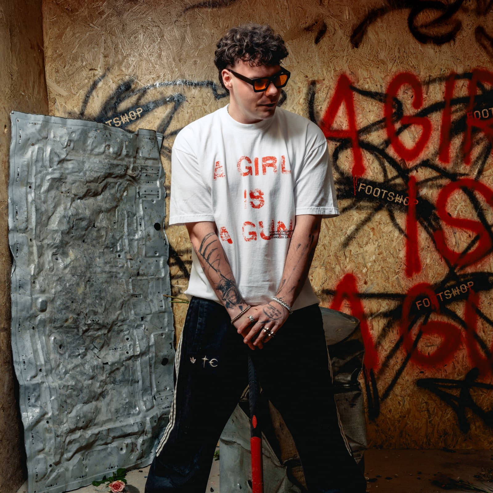 T-shirts PLEASURES x FOOTSHOP EXCLUSIVE - G.I.A.G. T-Shirt White