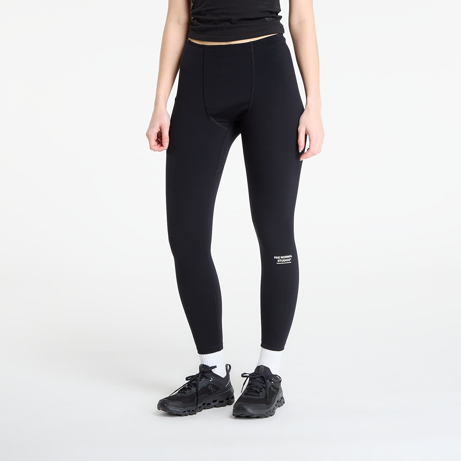 Legíny Pas Normal Studios Balance Long Tights Black