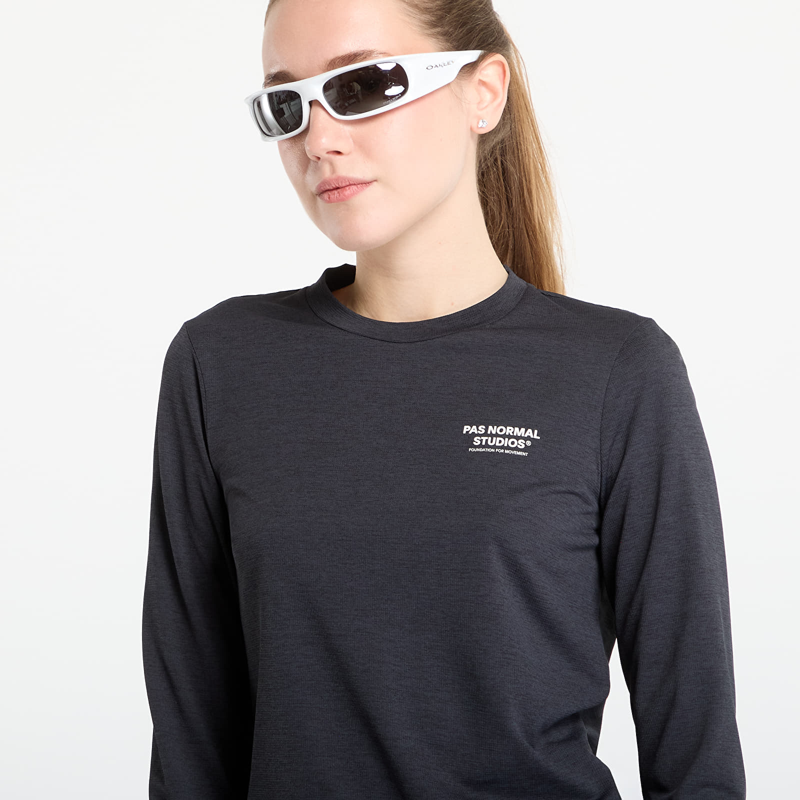 T-shirts Pas Normal Studios Women's Balance Long Sleeve T-shirt Black