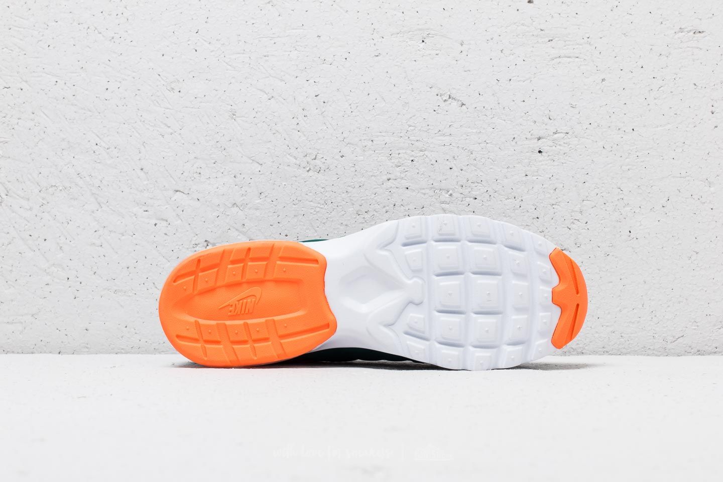 Ženski čevlji Nike Air Max Invigor Print (GS) Rainforest/ Cone-Oil Grey-White