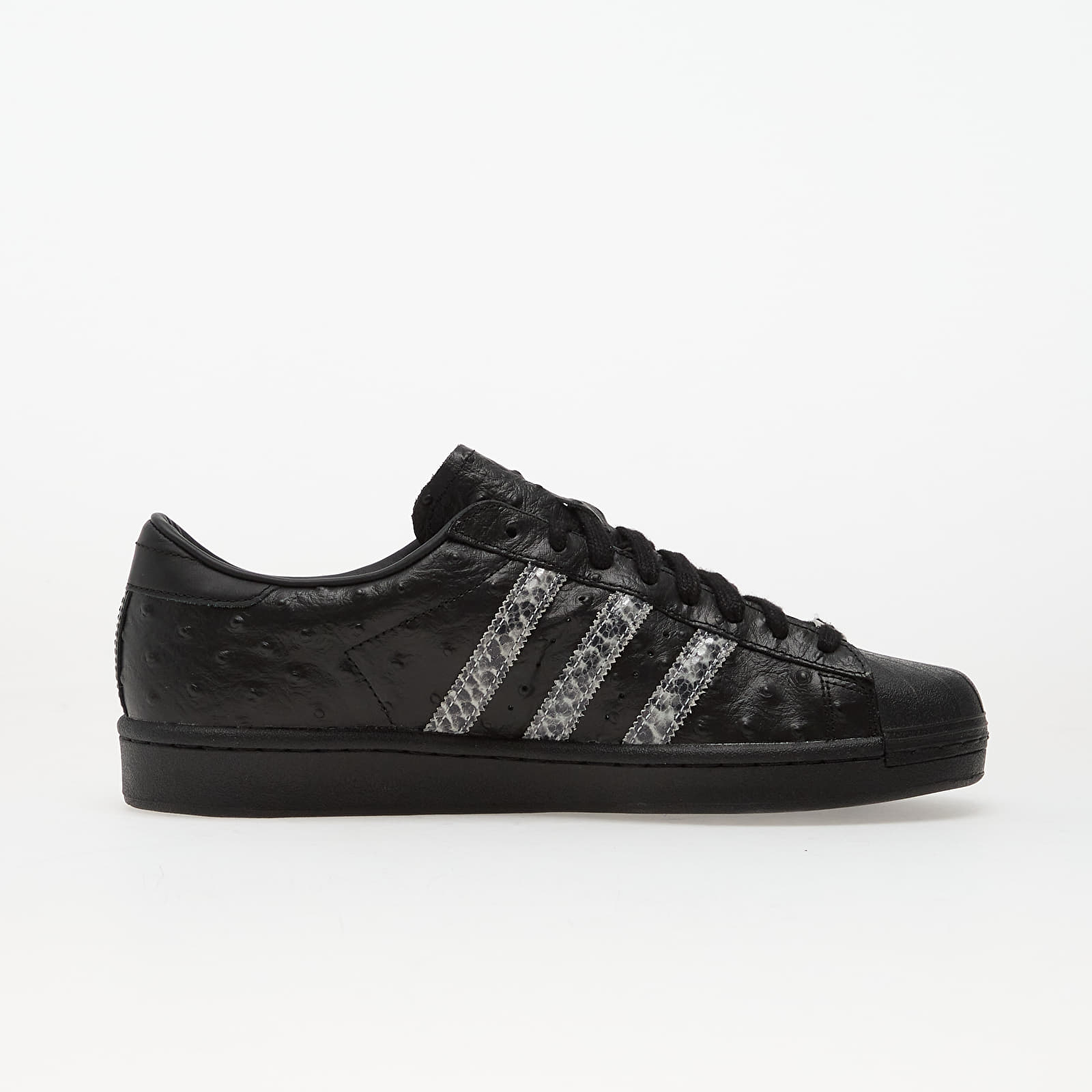 Herren Sneaker und Schuhe adidas Superstar Vintage Core Black/ Core Black/ Ftwr White