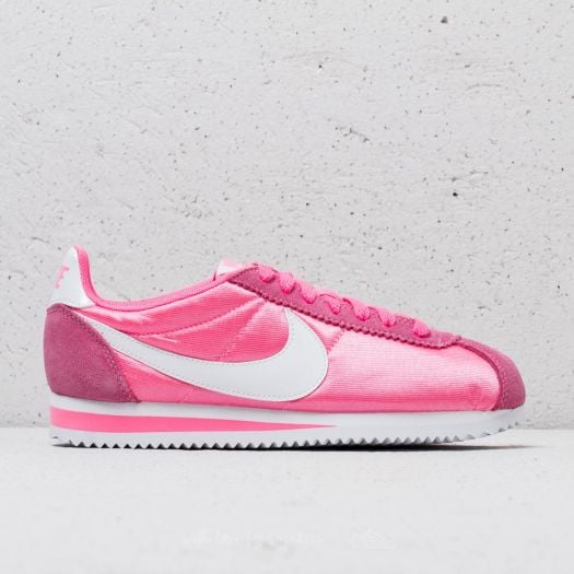 Women s shoes Nike Wmns Classic Cortez Nylon Laser Pink White