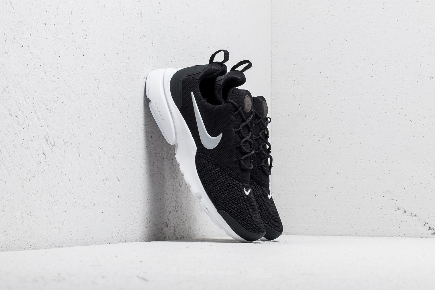 Nike presto fly black hotsell and white