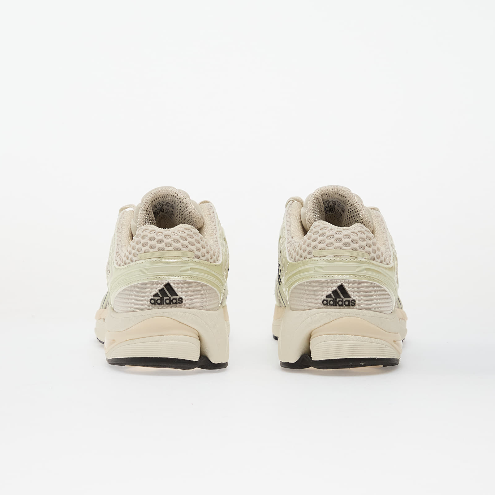 Мужская обувь adidas Adistar Control 5 Ftwr White/ Core Black/ Alumina