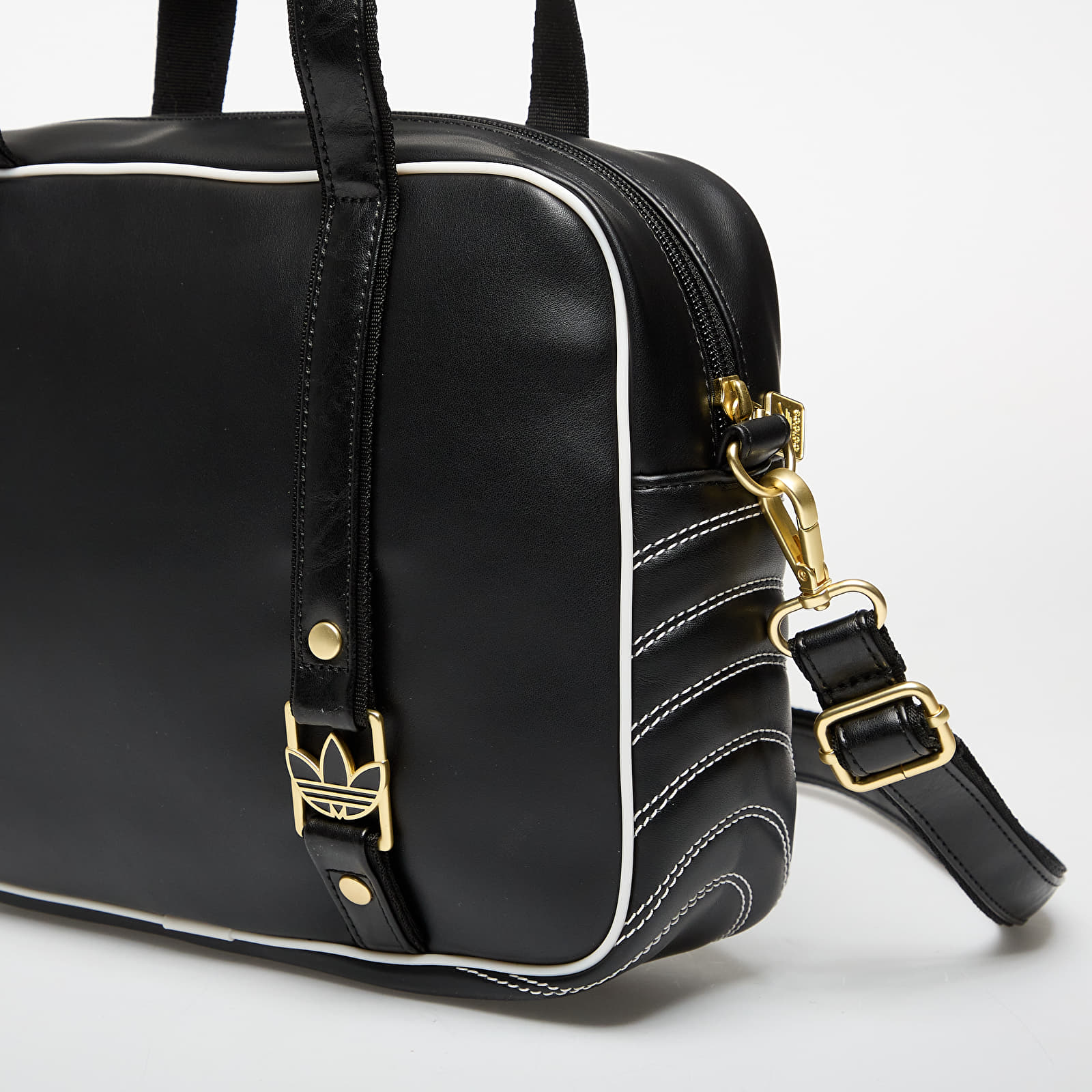 Чоловічі сумки через плече adidas Airliner M Black