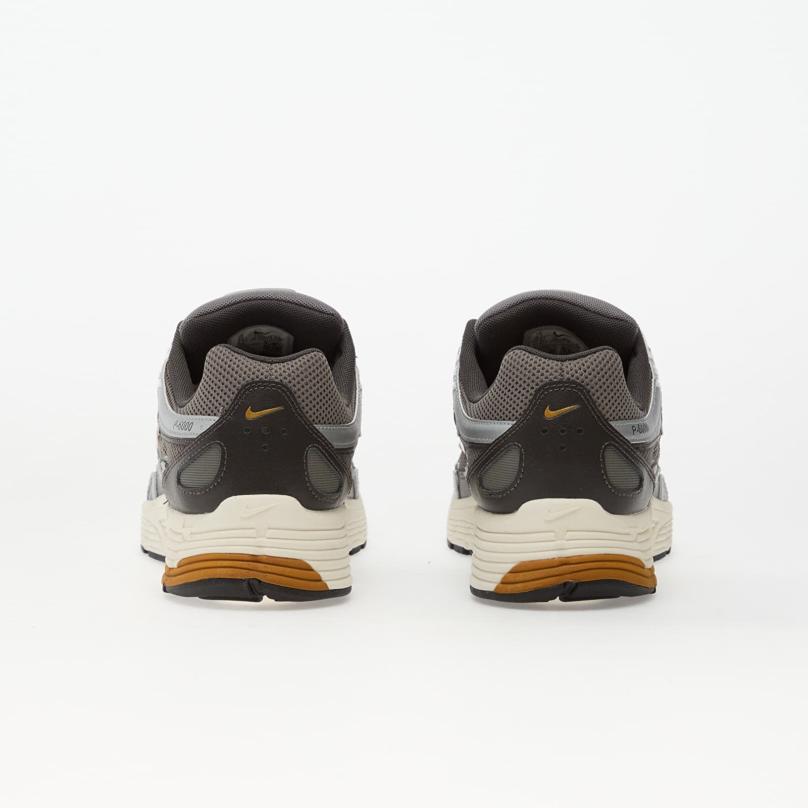 Чоловіче взуття Nike P-6000 Medium Ash/ Desert Ochre-Flat Pewter