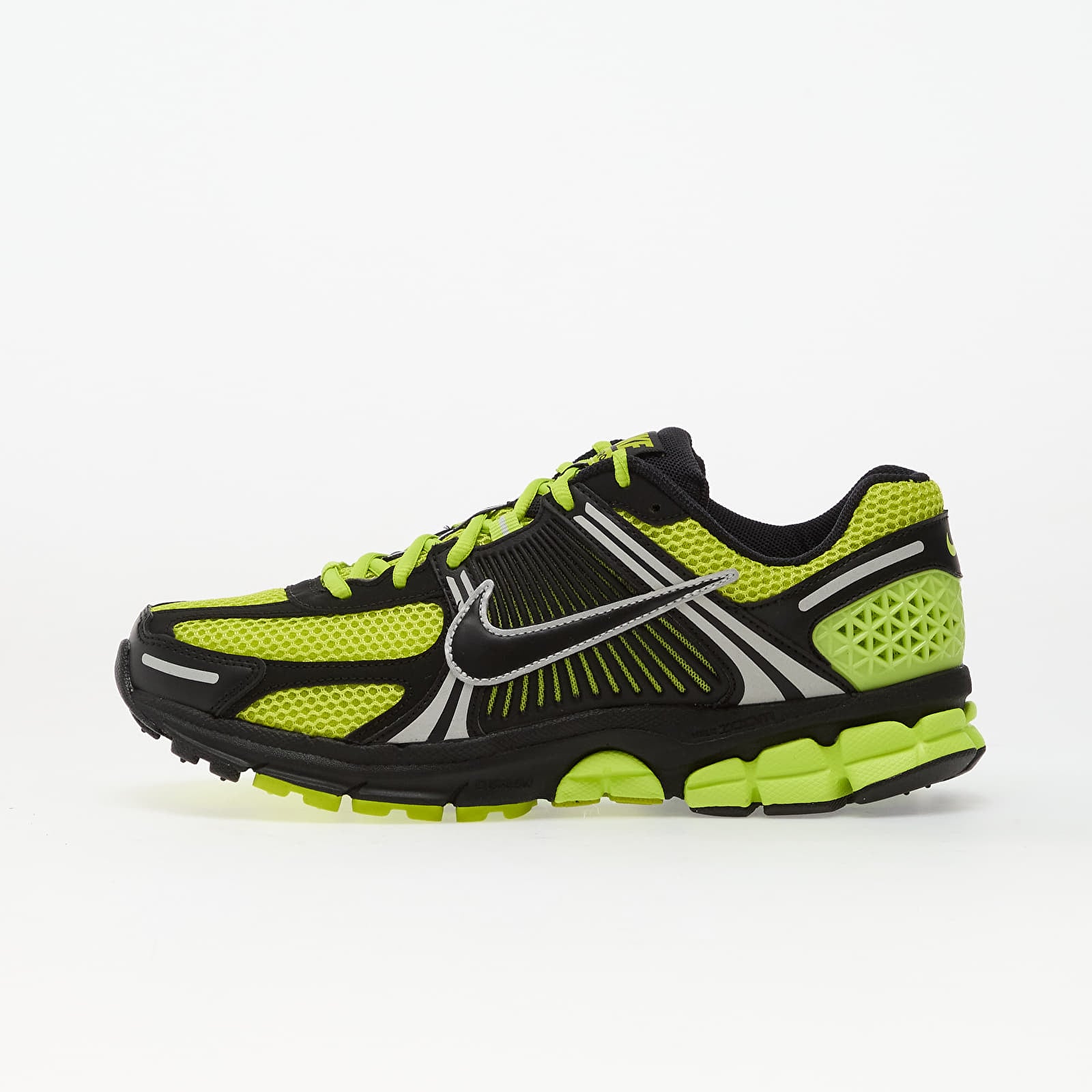 Naisten kengät Nike Zoom Vomero 5 Black/ Cyber-Mtlc Platinum-Bright Cactus