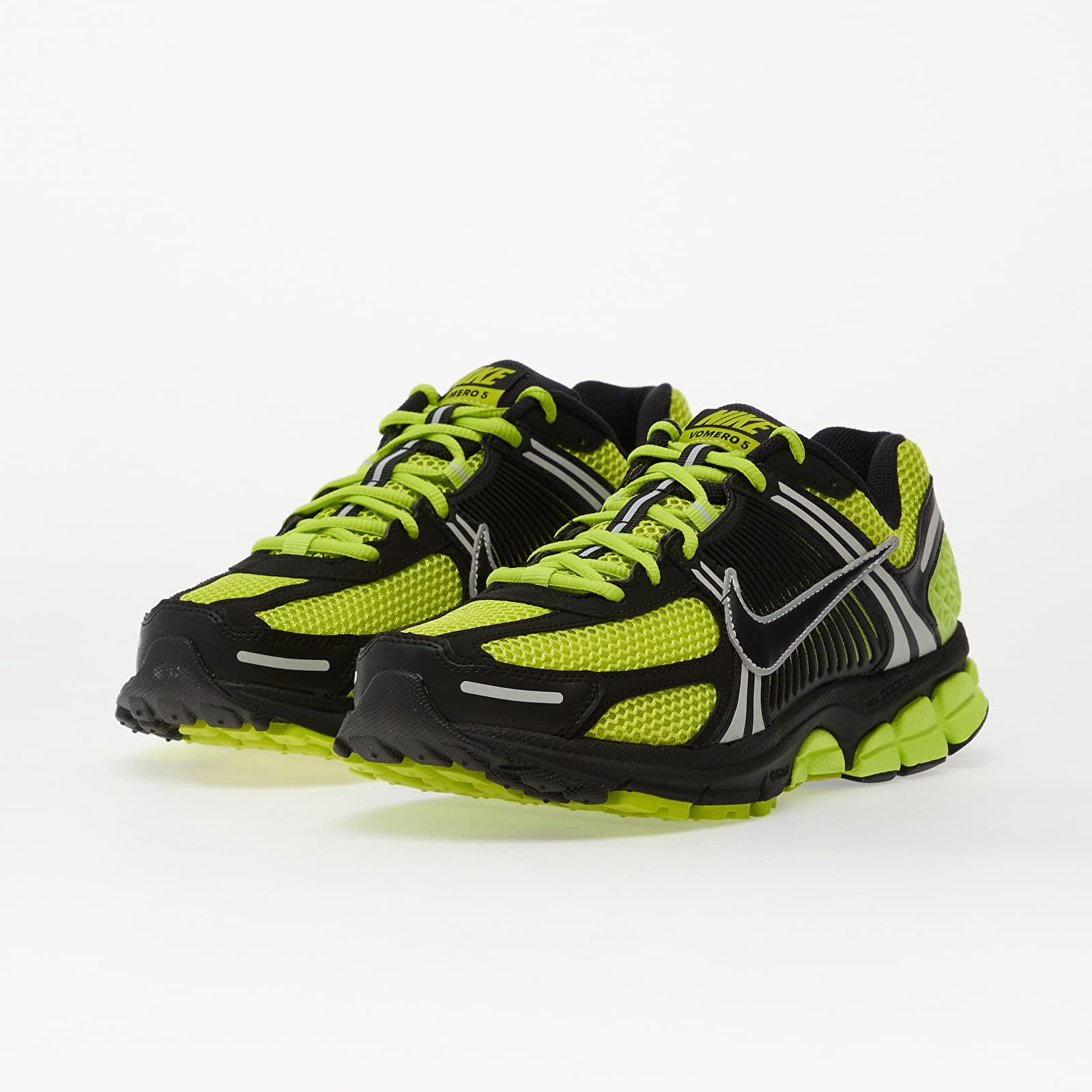 Naisten kengät Nike Zoom Vomero 5 Black/ Cyber-Mtlc Platinum-Bright Cactus