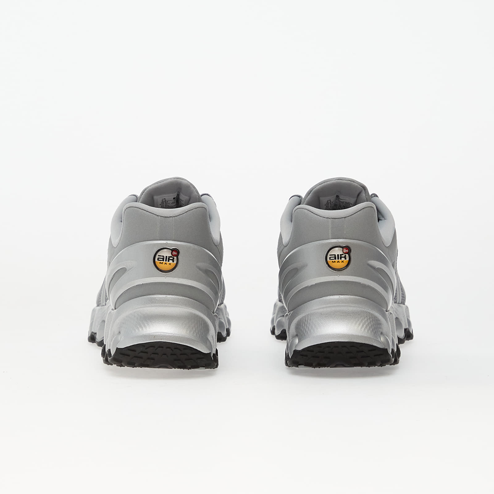 Muške tenisice Nike Air Max Dn8 Metallic Silver/ Metallic Silver-Black