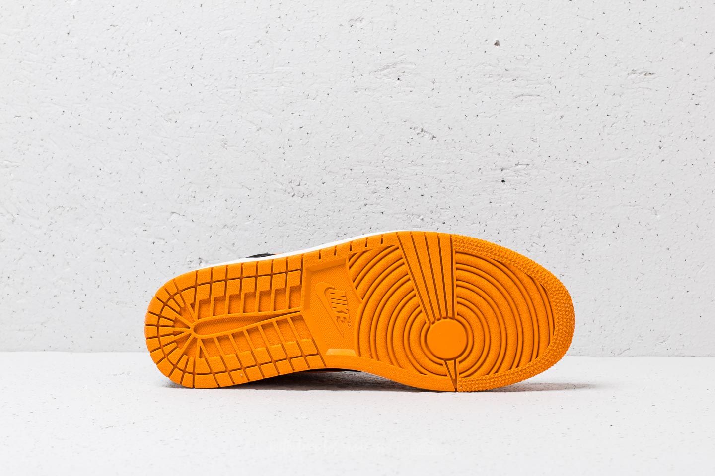 Férfi cipők Air Jordan 1 Mid Black/ Orange Peel-Sail