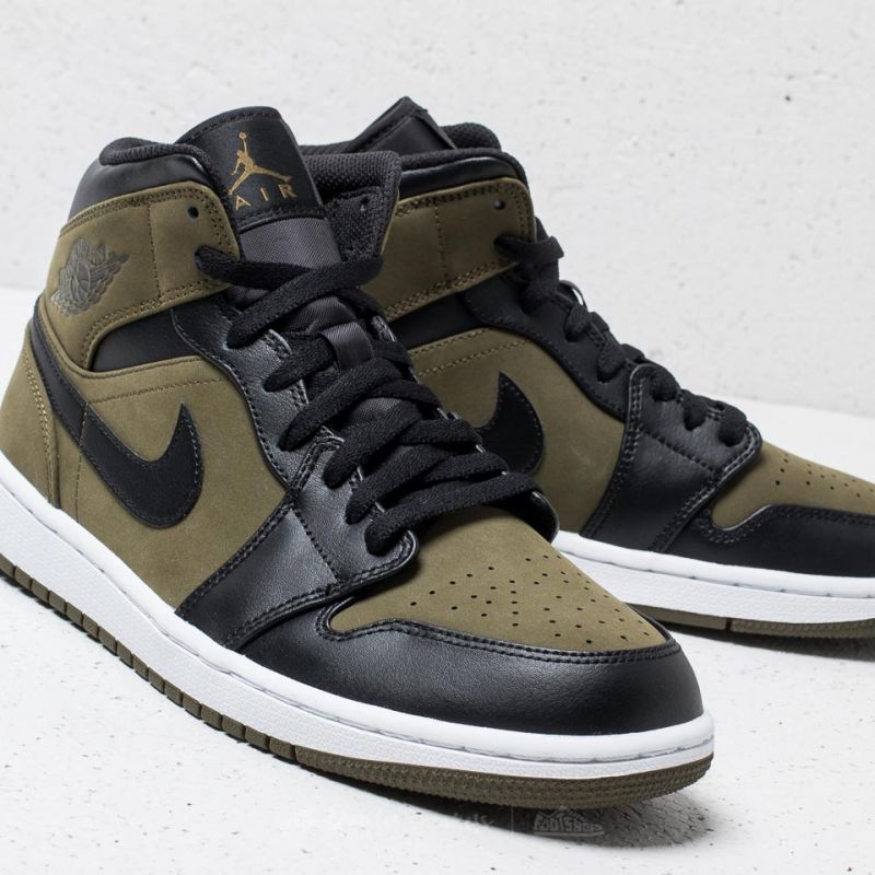 Încălțăminte și sneakerși pentru bărbați Air Jordan 1 Mid Olive