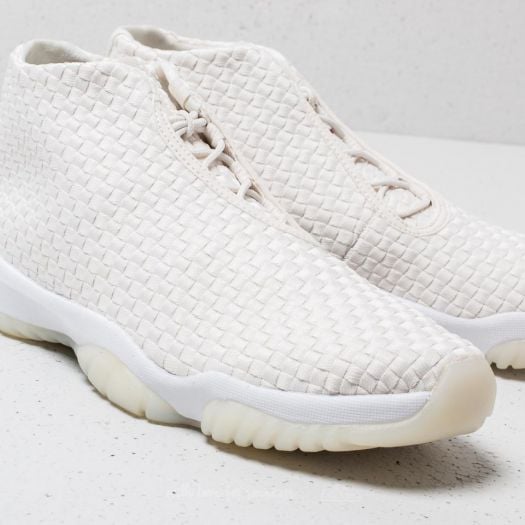 Nike jordan future white store