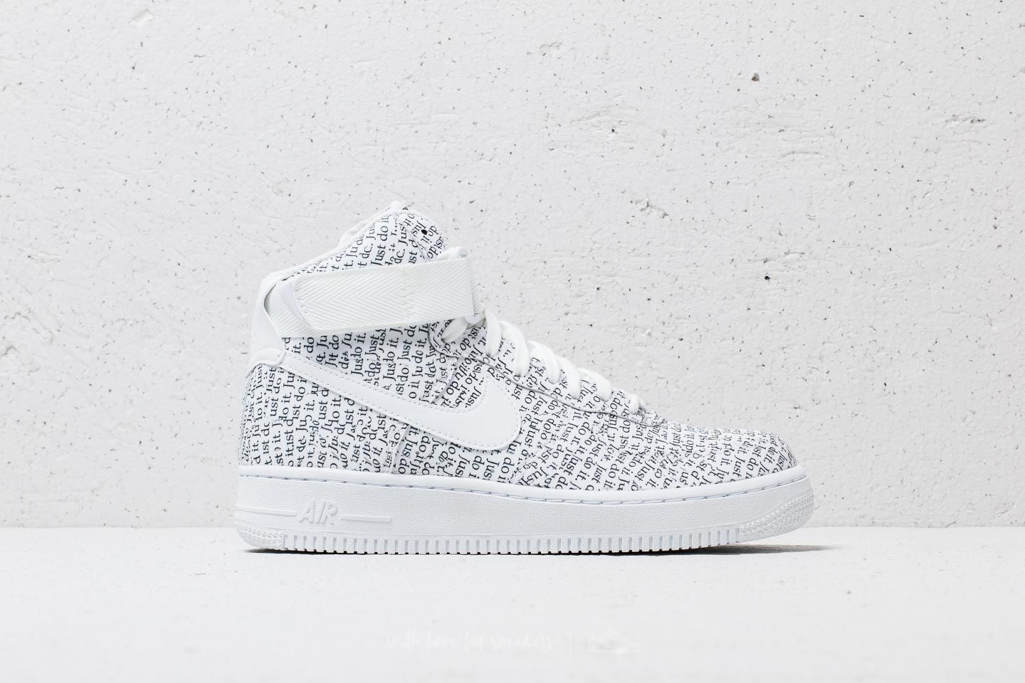 Nike air force 1 hi lx 2025