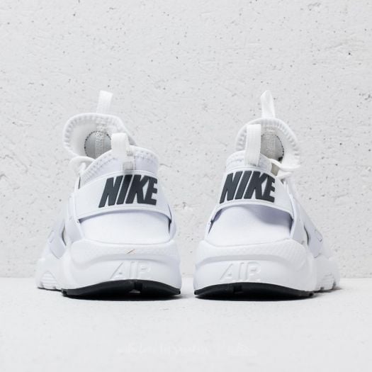 Dámske tenisky nike w air huarache run ultra se shop