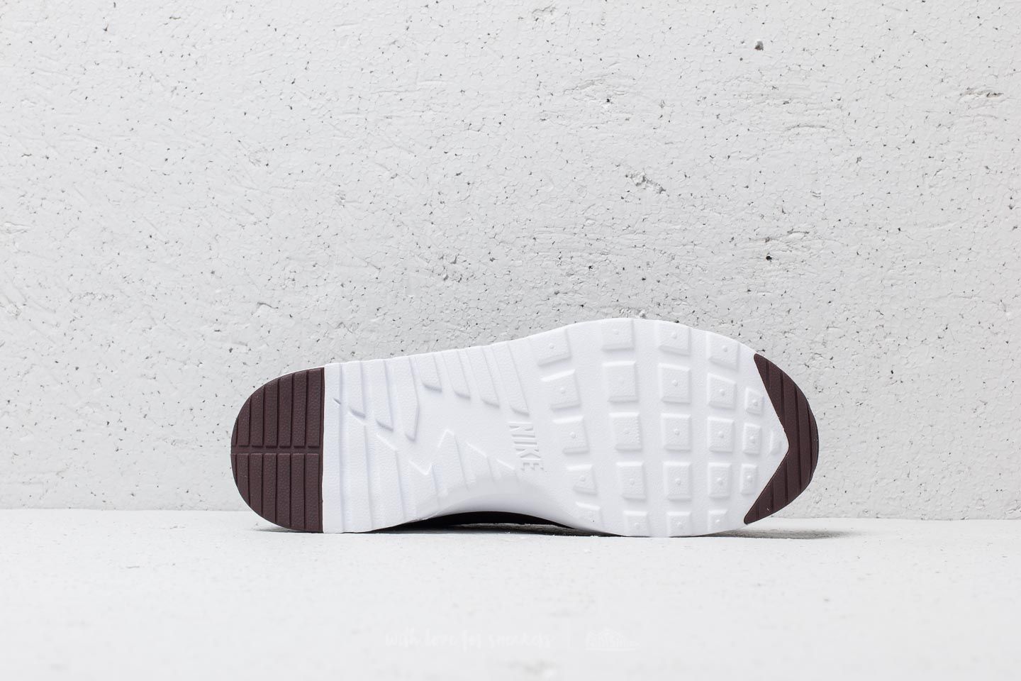 Damen Sneaker und Schuhe Nike Wmns Air Max Thea Premium Oil Grey/ Oil Grey