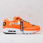 nike air max orange just do it