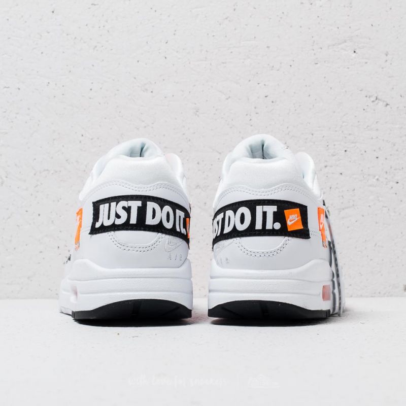 Nike Air Max 1 LX WMNS 