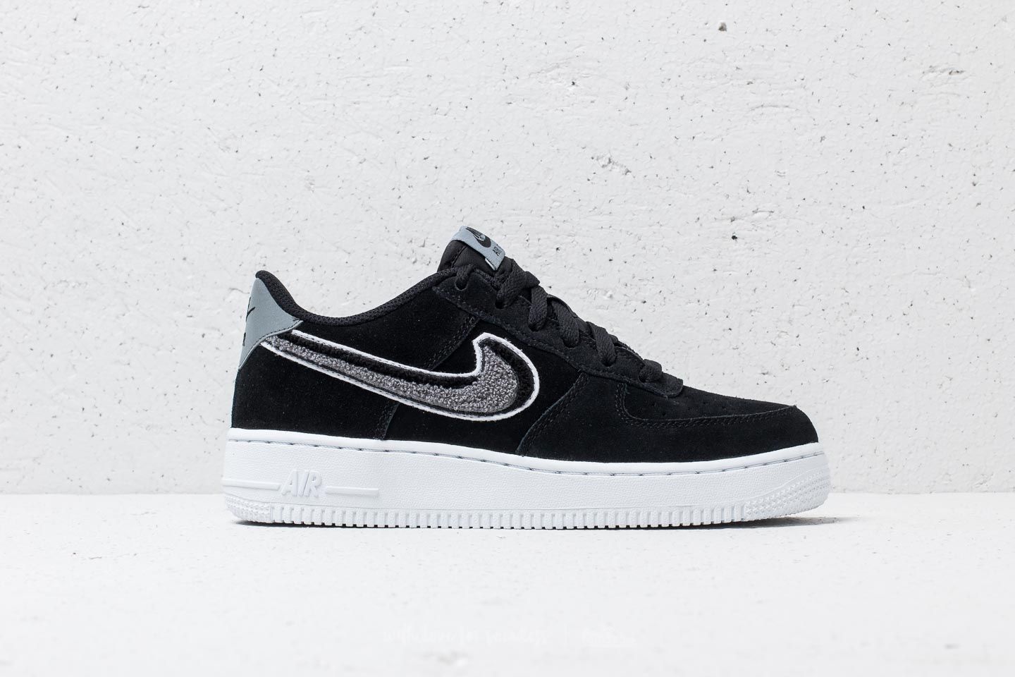 Women s shoes Nike Air Force 1 LV8 GS Black White Cool Grey Footshop