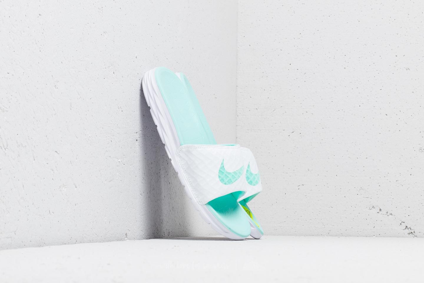 Women's shoes Nike Wmns Benassi Solarsoft White/ Artisan Teal