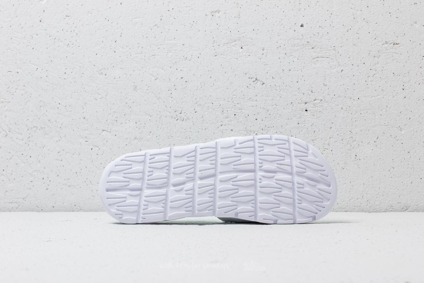 Women's shoes Nike Wmns Benassi Solarsoft White/ Artisan Teal