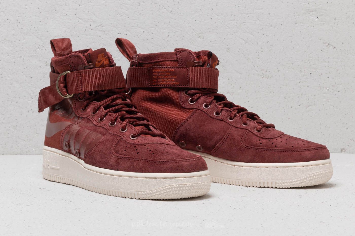 Herren Sneaker und Schuhe Nike SF Air Force 1 Mid Pueblo Brown/ Pueblo Brown
