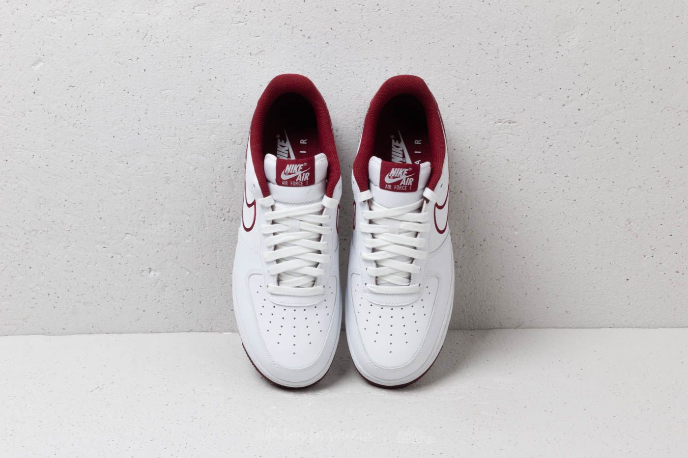 Nike air force 1 low 07 leather white team red on sale