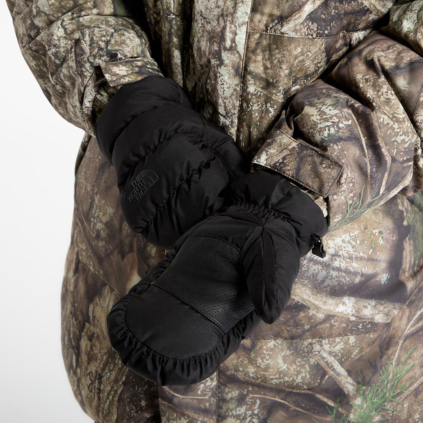 Handskar The North Face Montana Puffer Mitt TNF Black