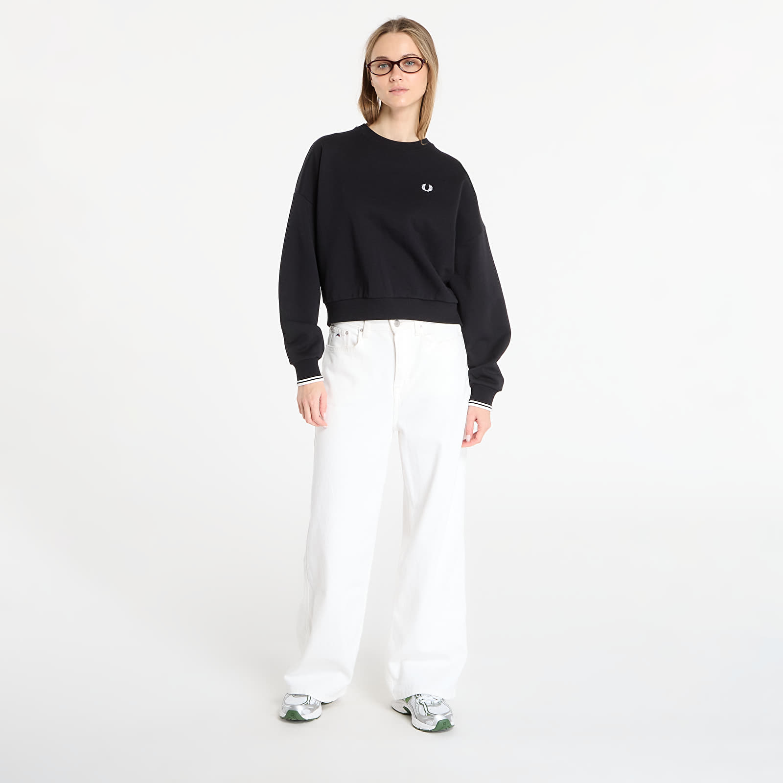 Ženski hoodiji FRED PERRY Tipped Sweatshirt Black