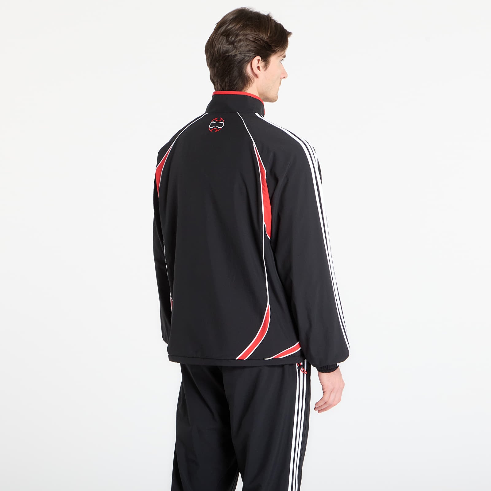 Vyriškos striukės adidas Teamgeist Tt Black/ Better Scarlet