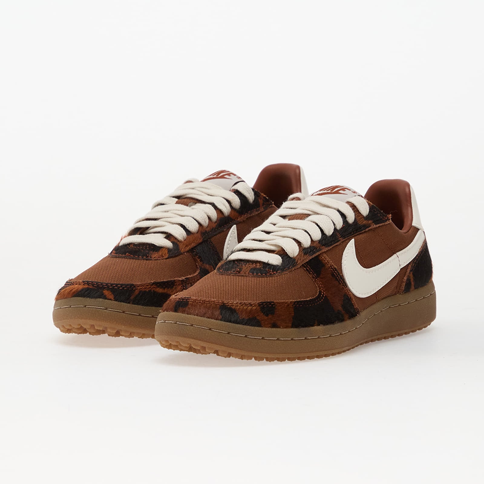 Skor för kvinnor Nike W Field General Cinnamon/ Sail-Gum Dk Brown