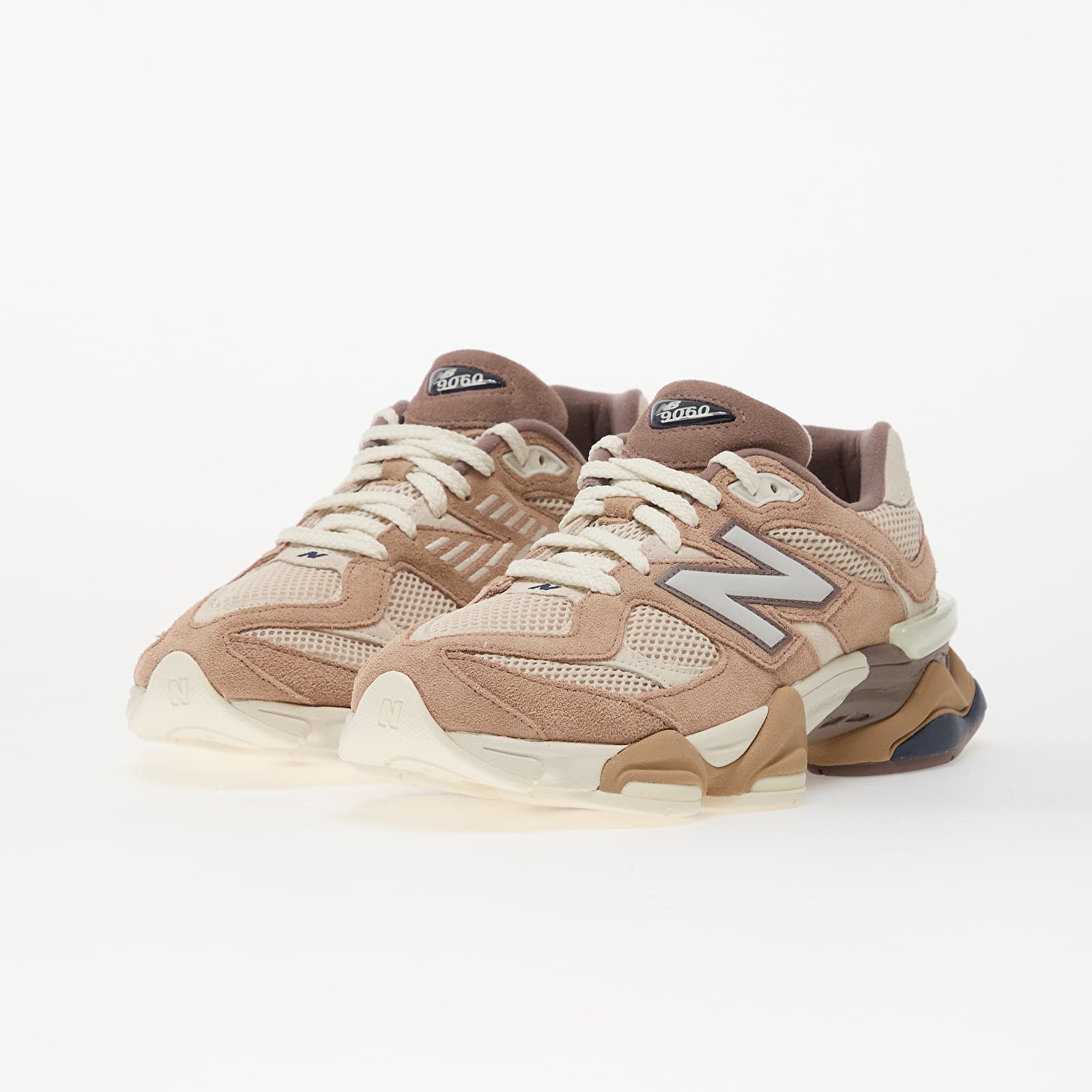 Skor för män New Balance 9060