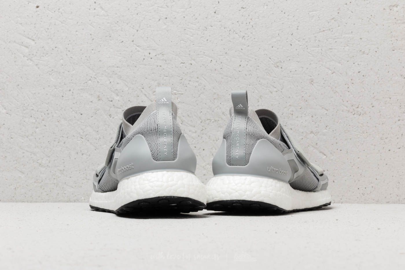 Дамски кецове и обувки adidas x Stella McCartney Ultraboost X S. Stone/ Mid Grey/ Core Black
