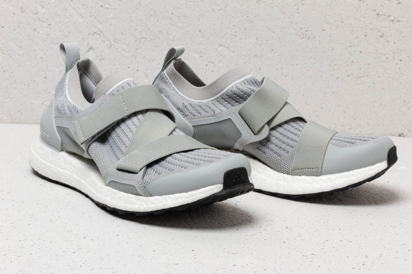 Дамски кецове и обувки adidas x Stella McCartney Ultraboost X S. Stone/ Mid Grey/ Core Black