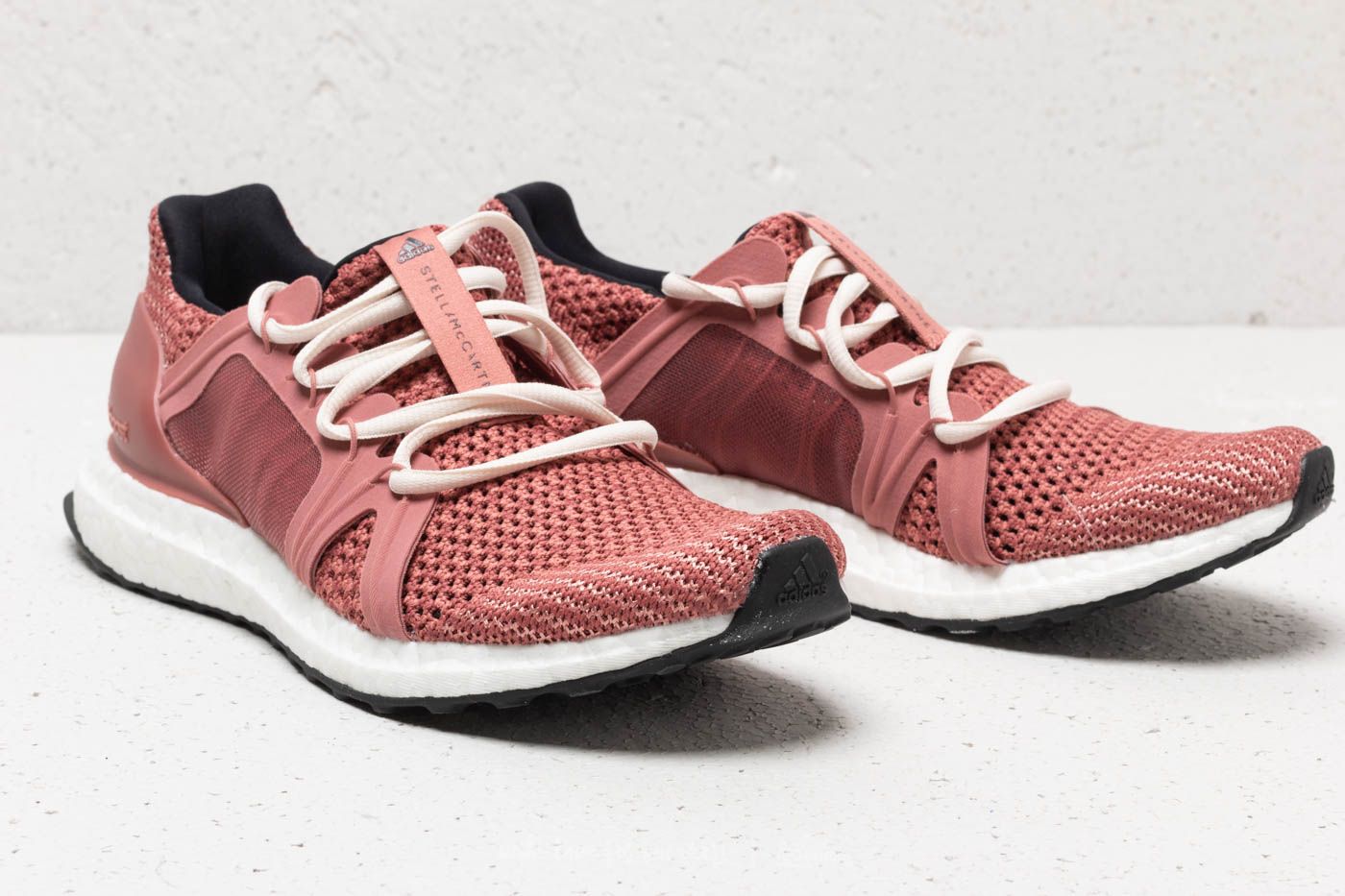 Ultra boost stella outlet mccartney raw pink